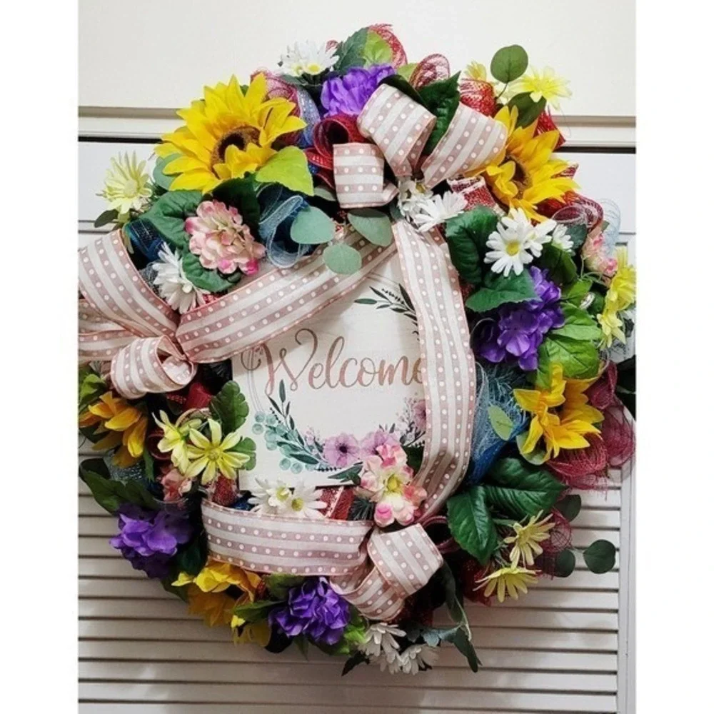 Welcome wreath for spring and summer..